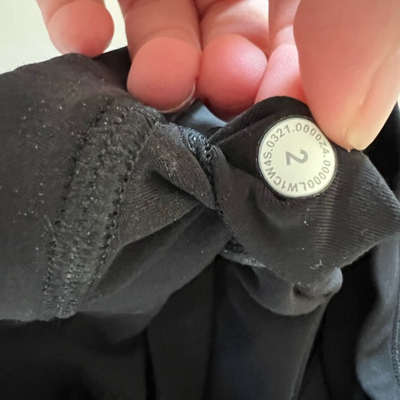 Size 2 Lululemon Align Tank - Picture 3 of 3